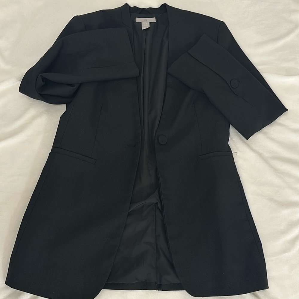 H&M women’s blazer! Super chic!